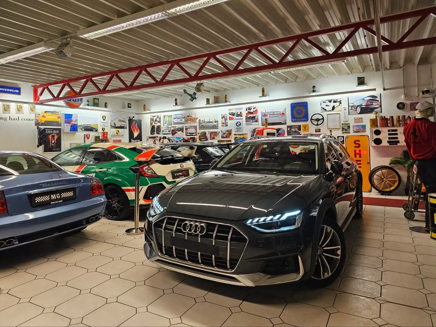 Audi A4 allroad 40 TDI Matrix Head Up Anhängerkupplung Virtual Grau - 2