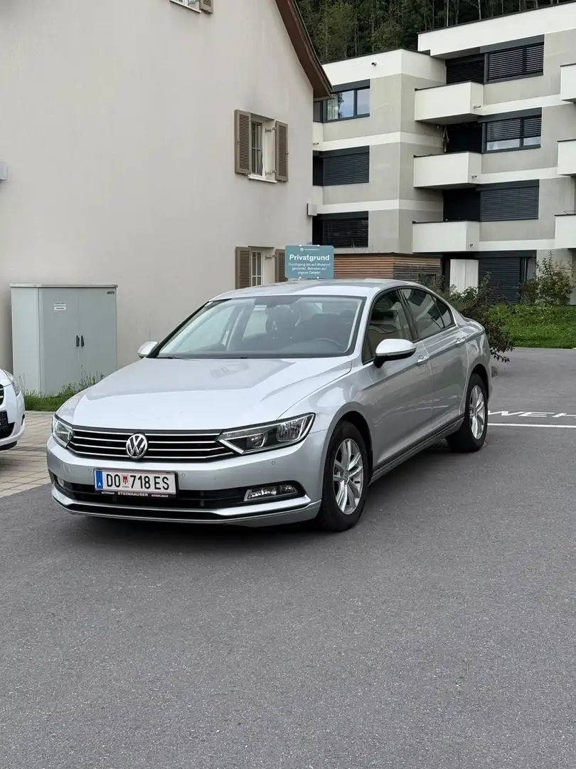 Volkswagen Passat 2.0 TDI SCR Comfortline - 2