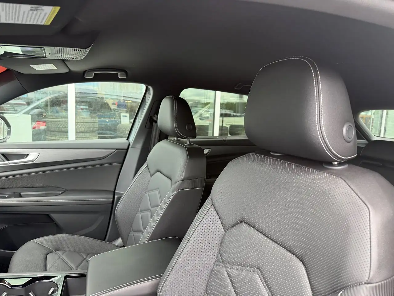Volkswagen Atlas снимка Volkswagen Atlas