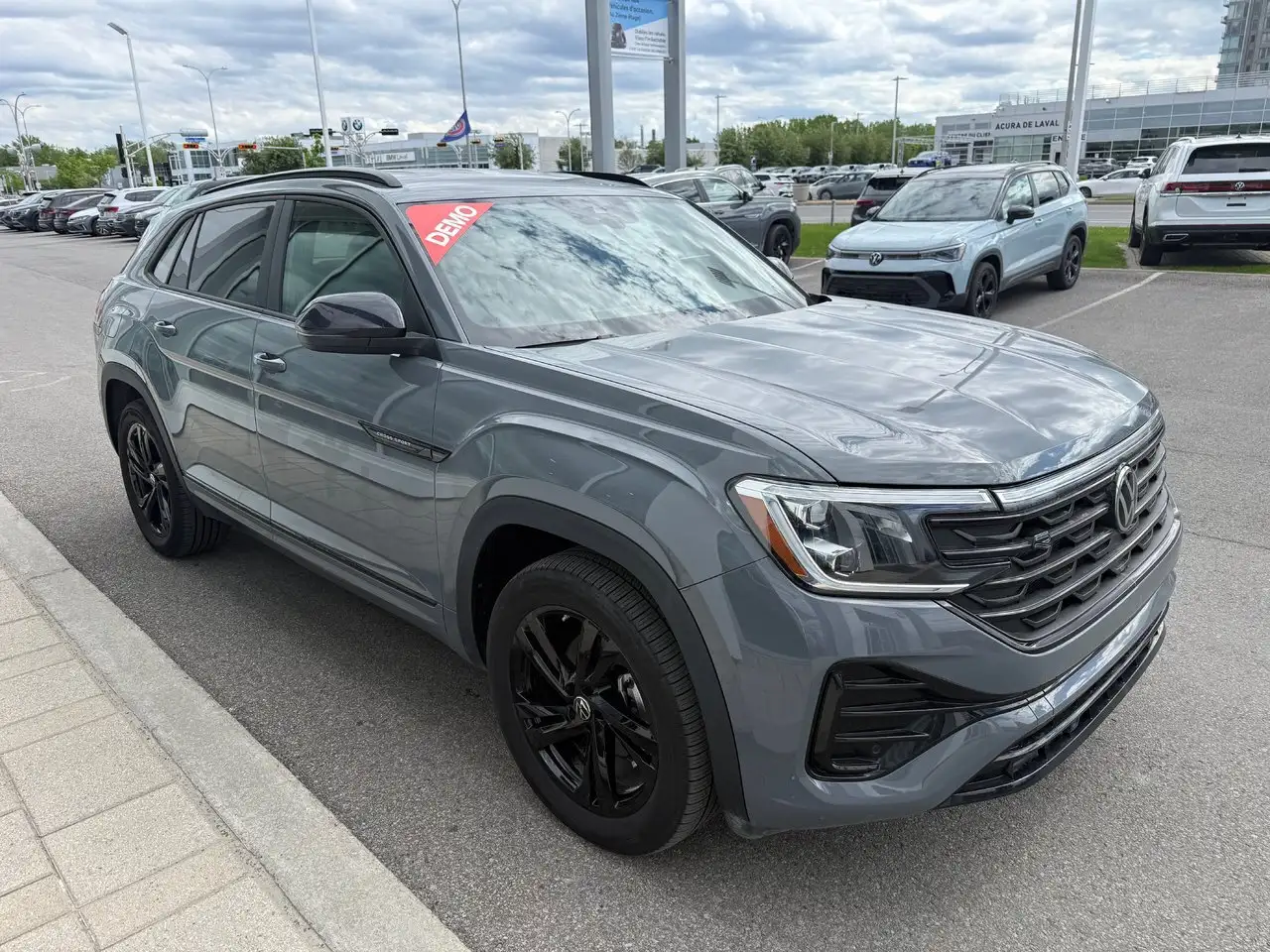 Volkswagen Atlas снимка Volkswagen Atlas