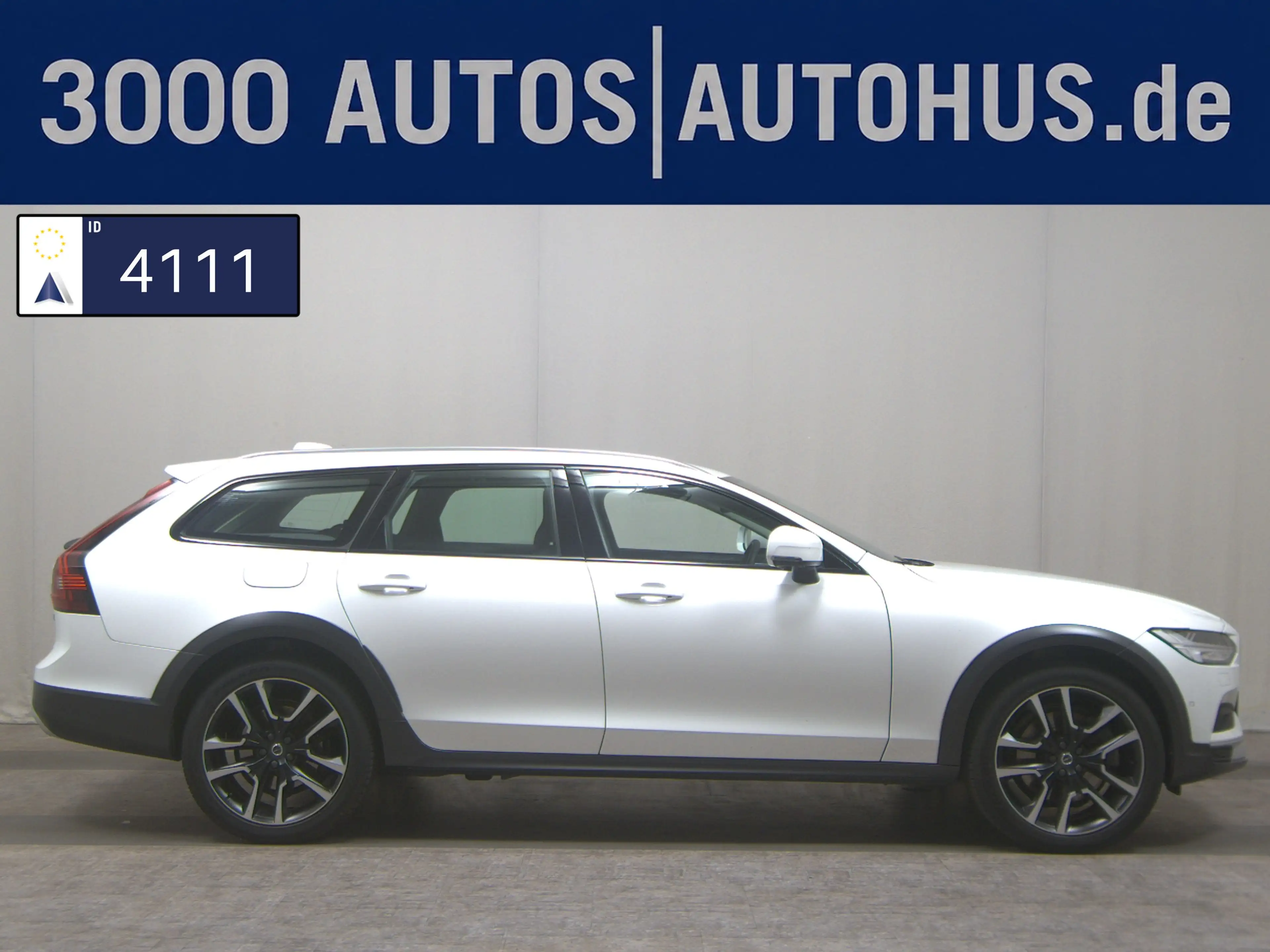 Volvo V90 Cross Country B5 B AWD Ultimate LEDER KLIMAAUT LED PANO SHZ HUD