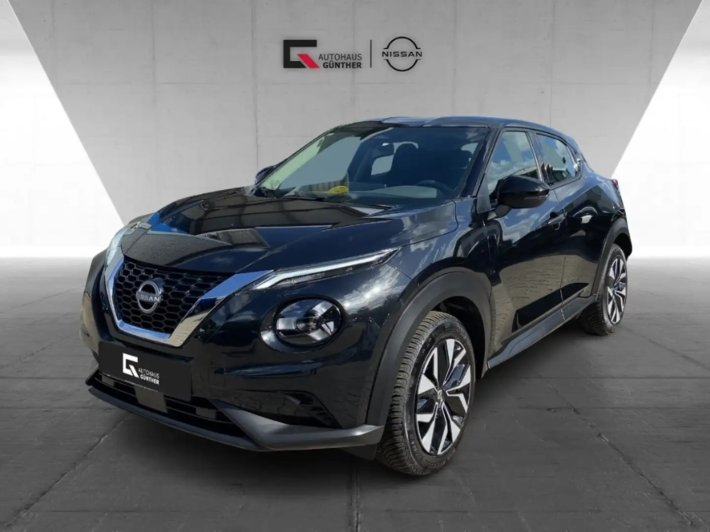 Nissan Juke ACENTA 1.0 DIG-T 6MT NissanConnect Komfort Zwart - 1
