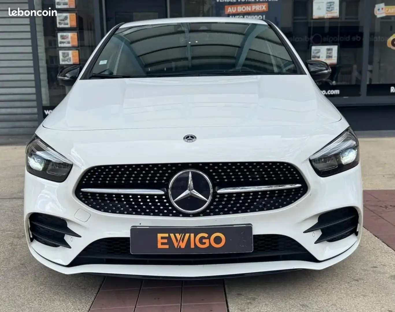 Mercedes-Benz B 200 Mercedes 2.0 200D 150ch AMG LINE 8G-DCT BVA ENTRET Blanc - 2