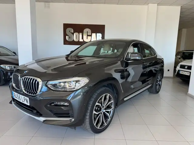 BMW X4 xDrive 20dA xLine