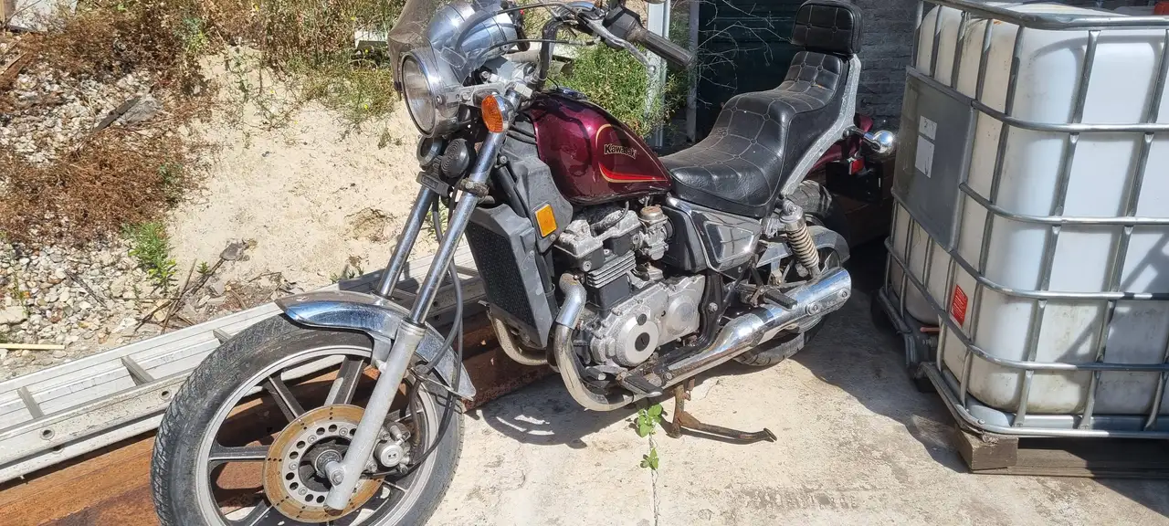 Kawasaki LTD 450