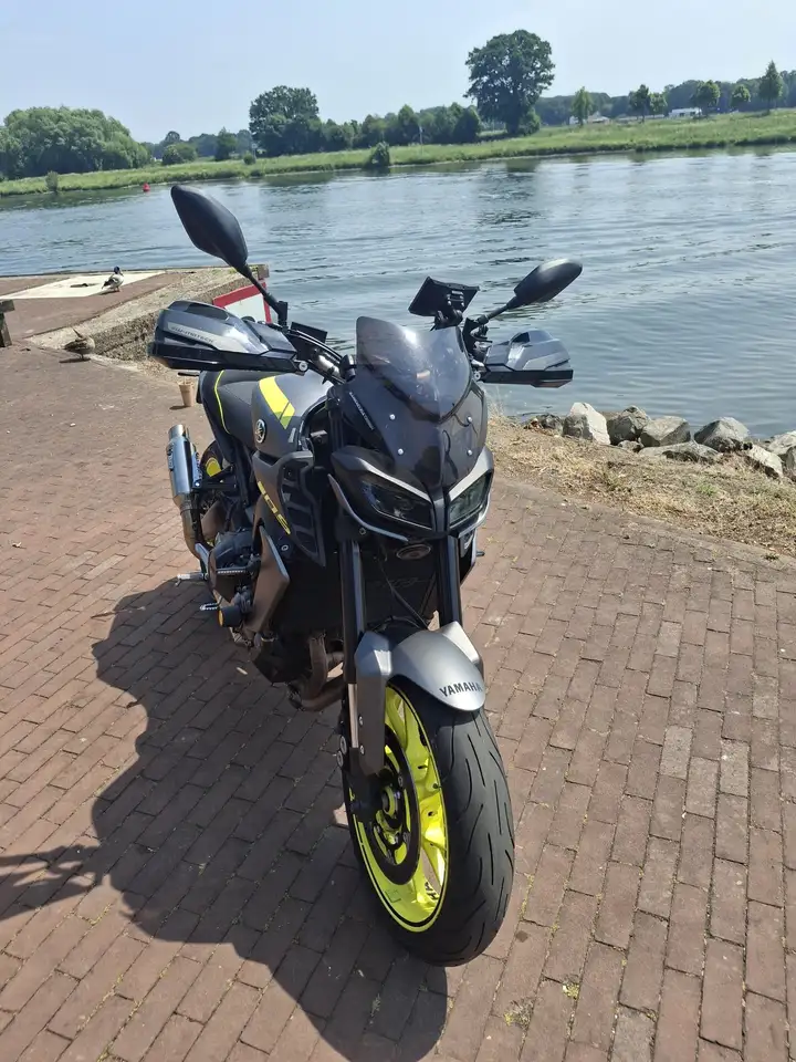 Yamaha MT-09