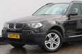 BMW X3 3.0d Executive Zwart - thumbnail 2