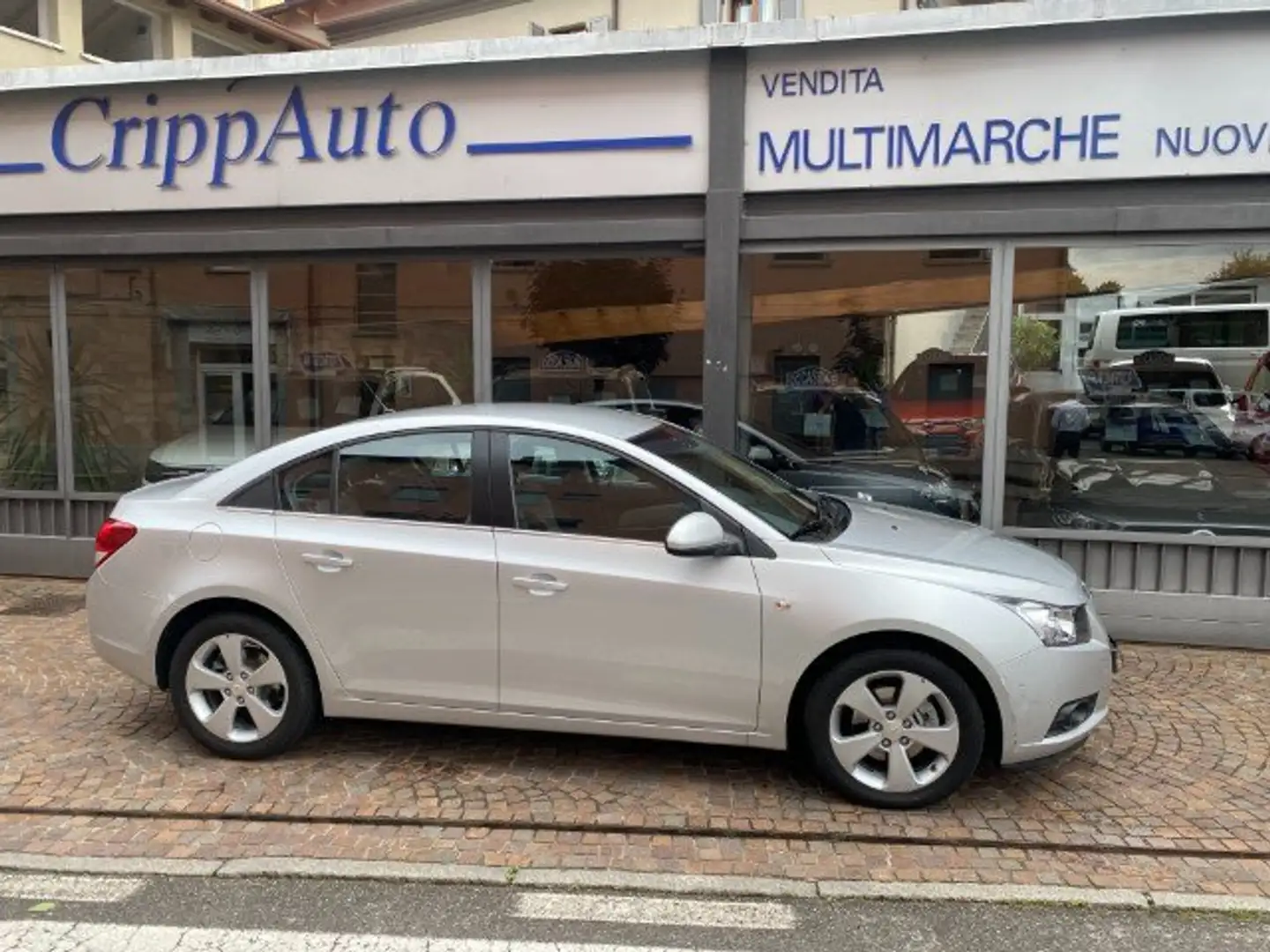 Chevrolet Cruze 2.0 TDI LT 163cv Automatica Ezüst - 1