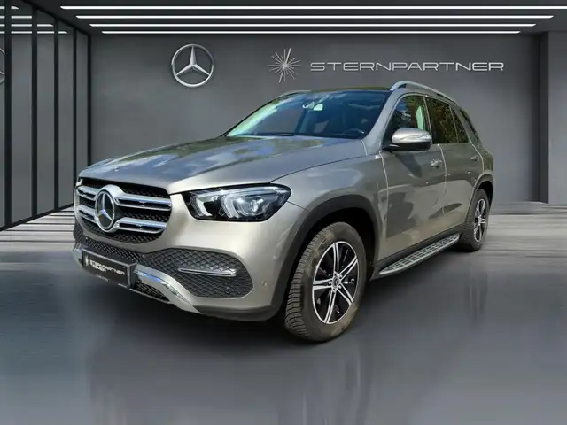 Mercedes-Benz GLE 300 d 4M AMBIENTE+KAMERA+AHK+PANO+TOTW.