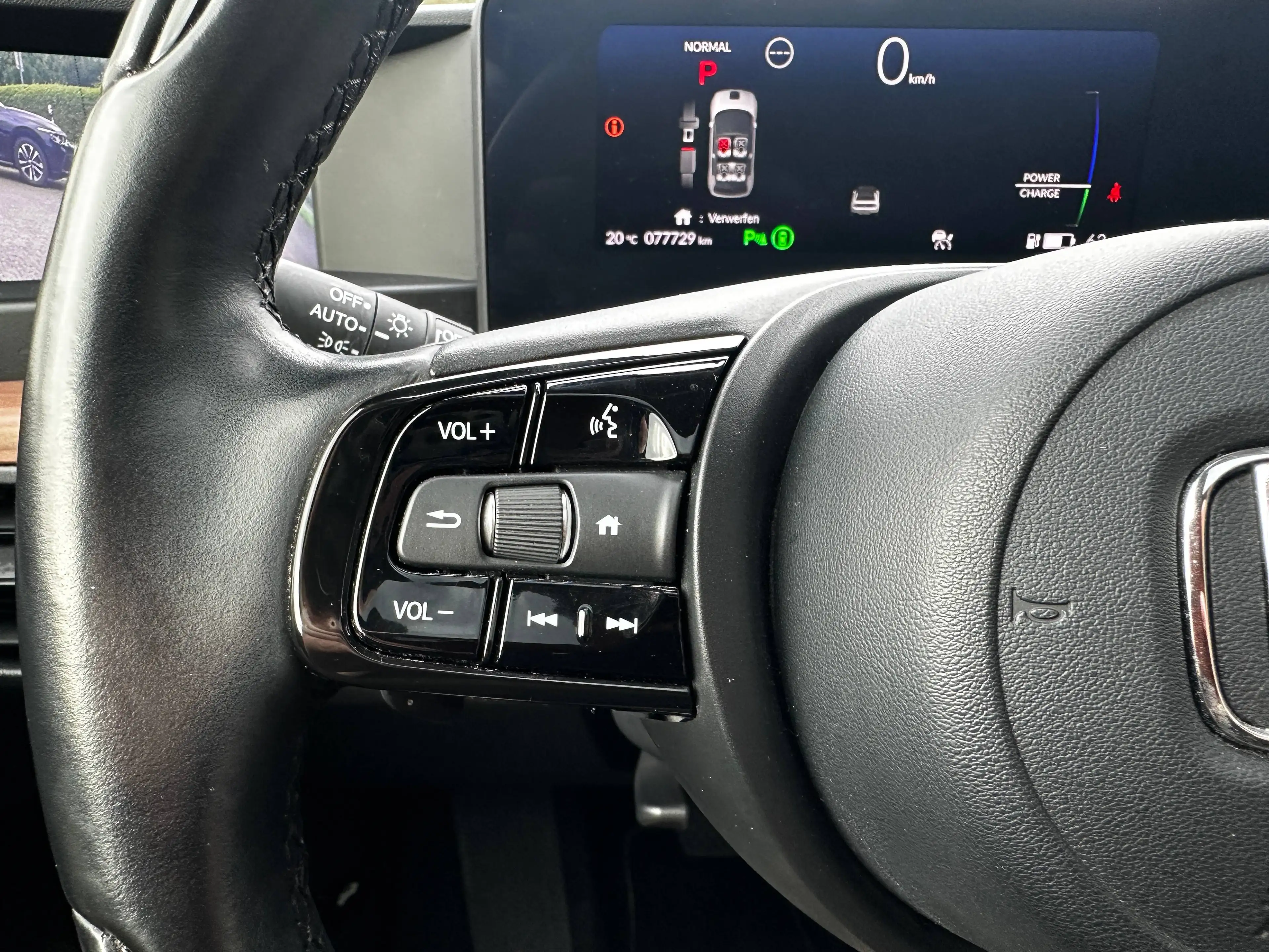 Honda e Advance — photo 24