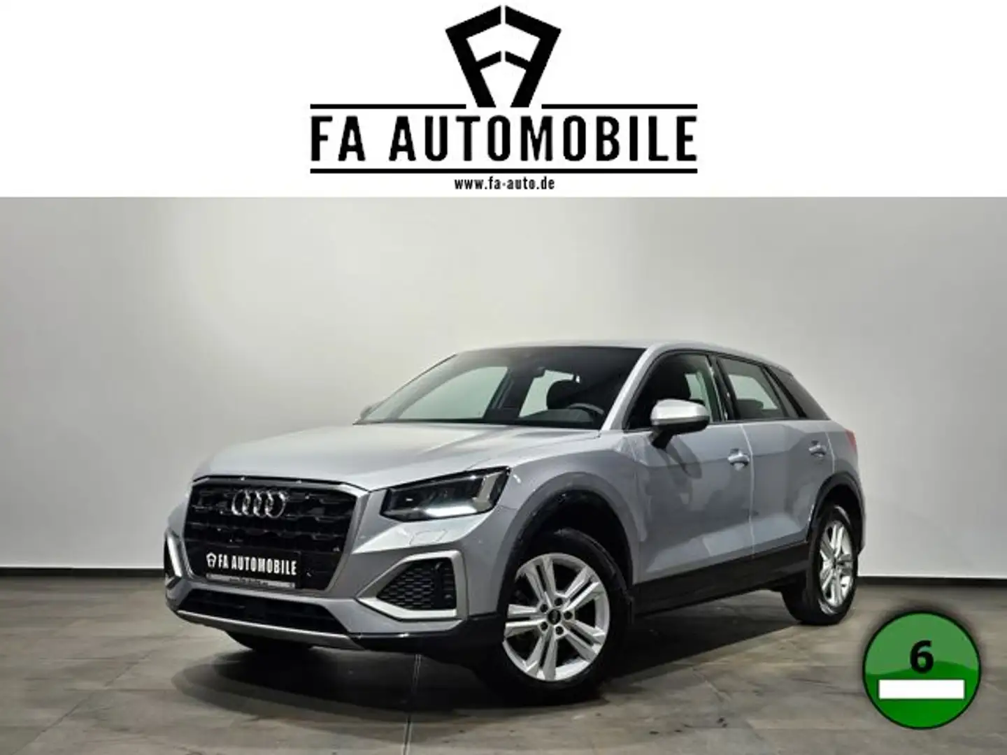 Audi Q2 35 TFSI Virtual Kamera StandheizungSportsitze Серебристый - 1