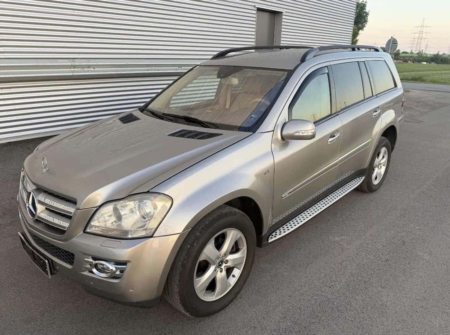 Mercedes-Benz GL 320 AMG Vollausstattung, CDI 4MATIC Aut. Grau - 1
