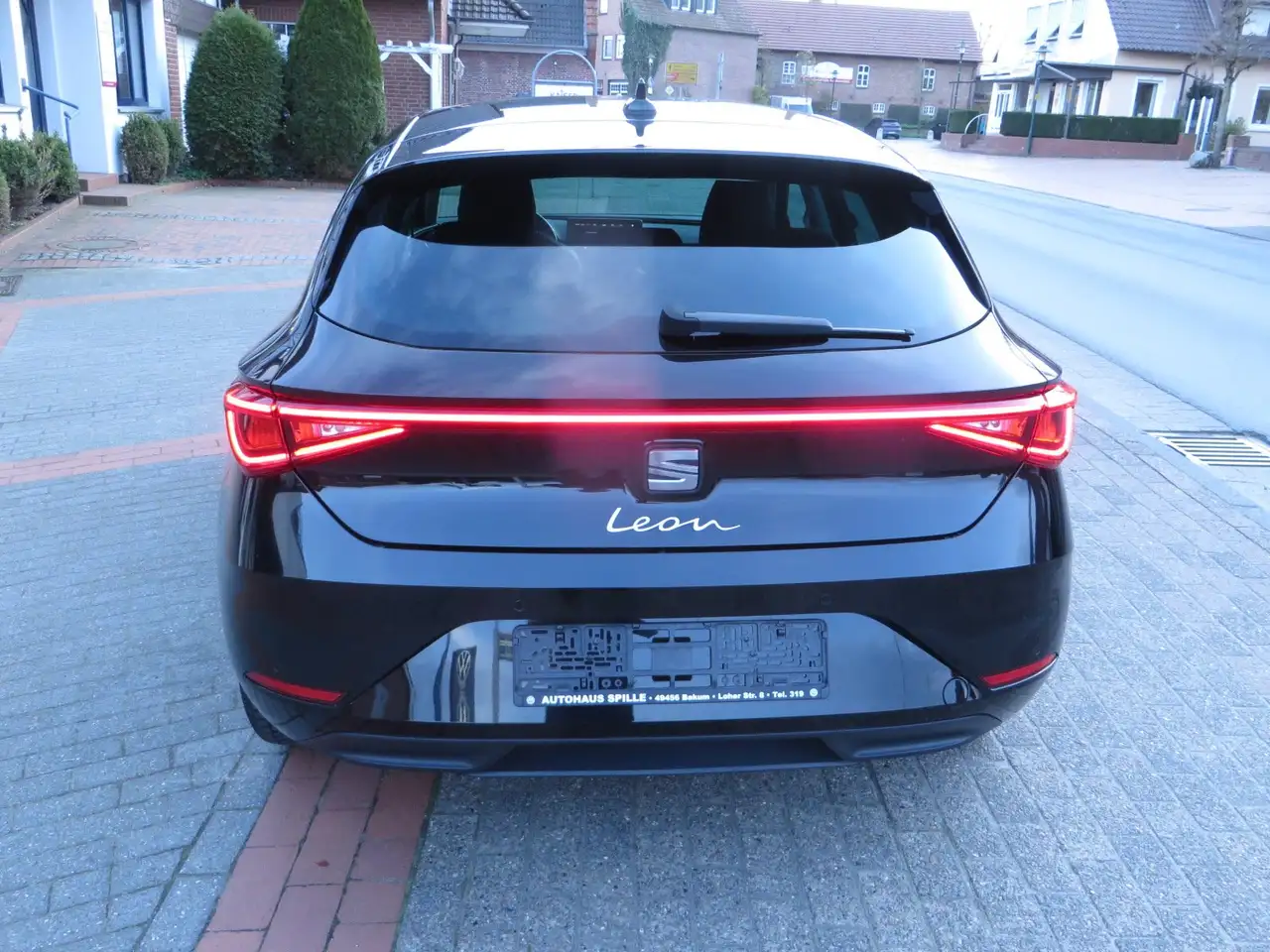 SEAT Leon Xcellence **wenig Kilometer** DSG SHZ Navi ACC, миниатюра 7