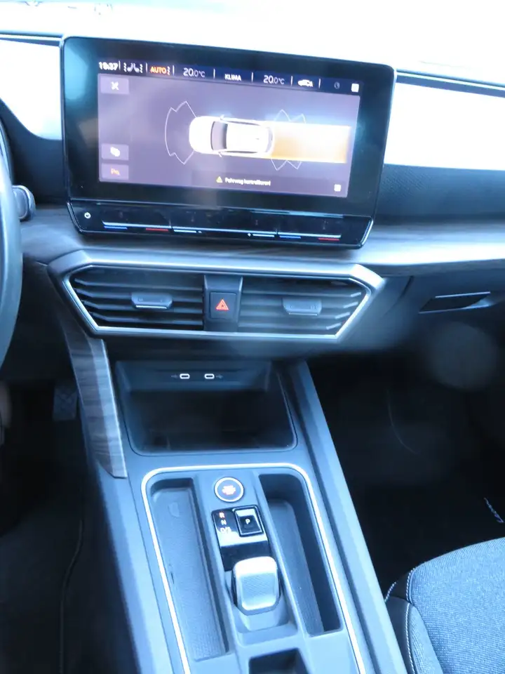 SEAT Leon Xcellence **wenig Kilometer** DSG SHZ Navi ACC, миниатюра 18