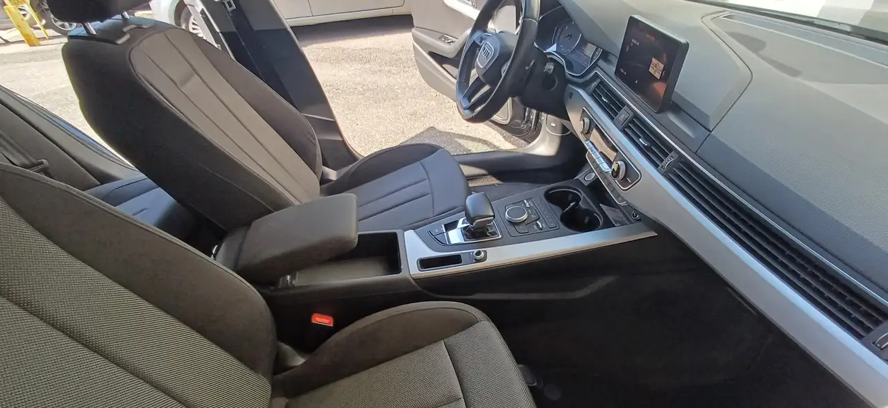 Audi A4 Avant 1.9 tdi 90cv auto, foto 12