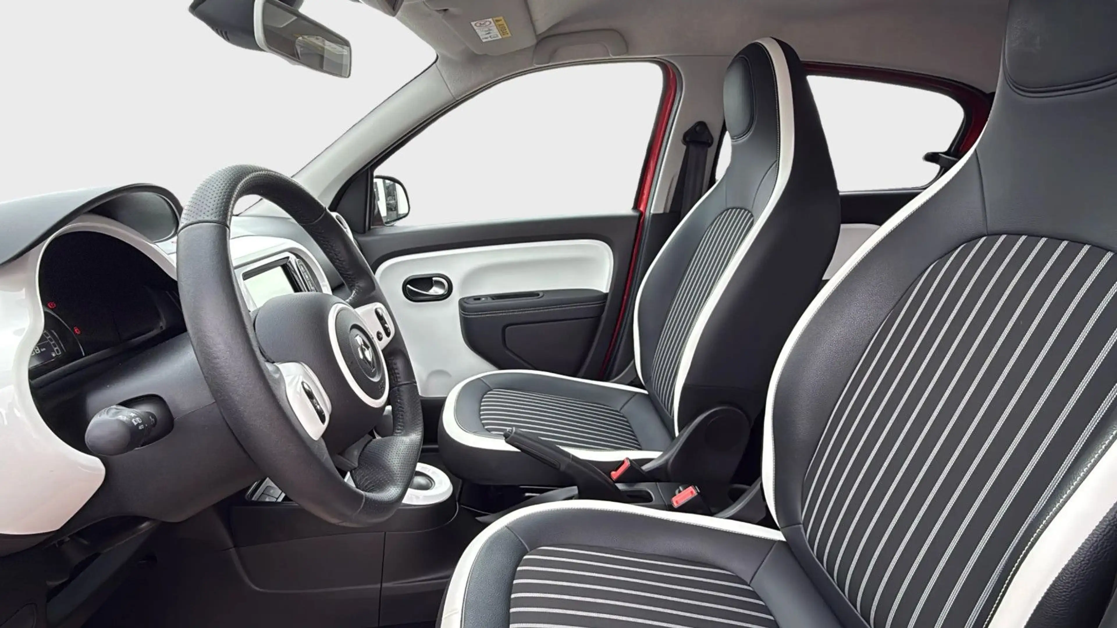 Renault Twingo Intens, NUR 4100KM,AUTOMATIK,ÖLWE NEU!! — photo 11