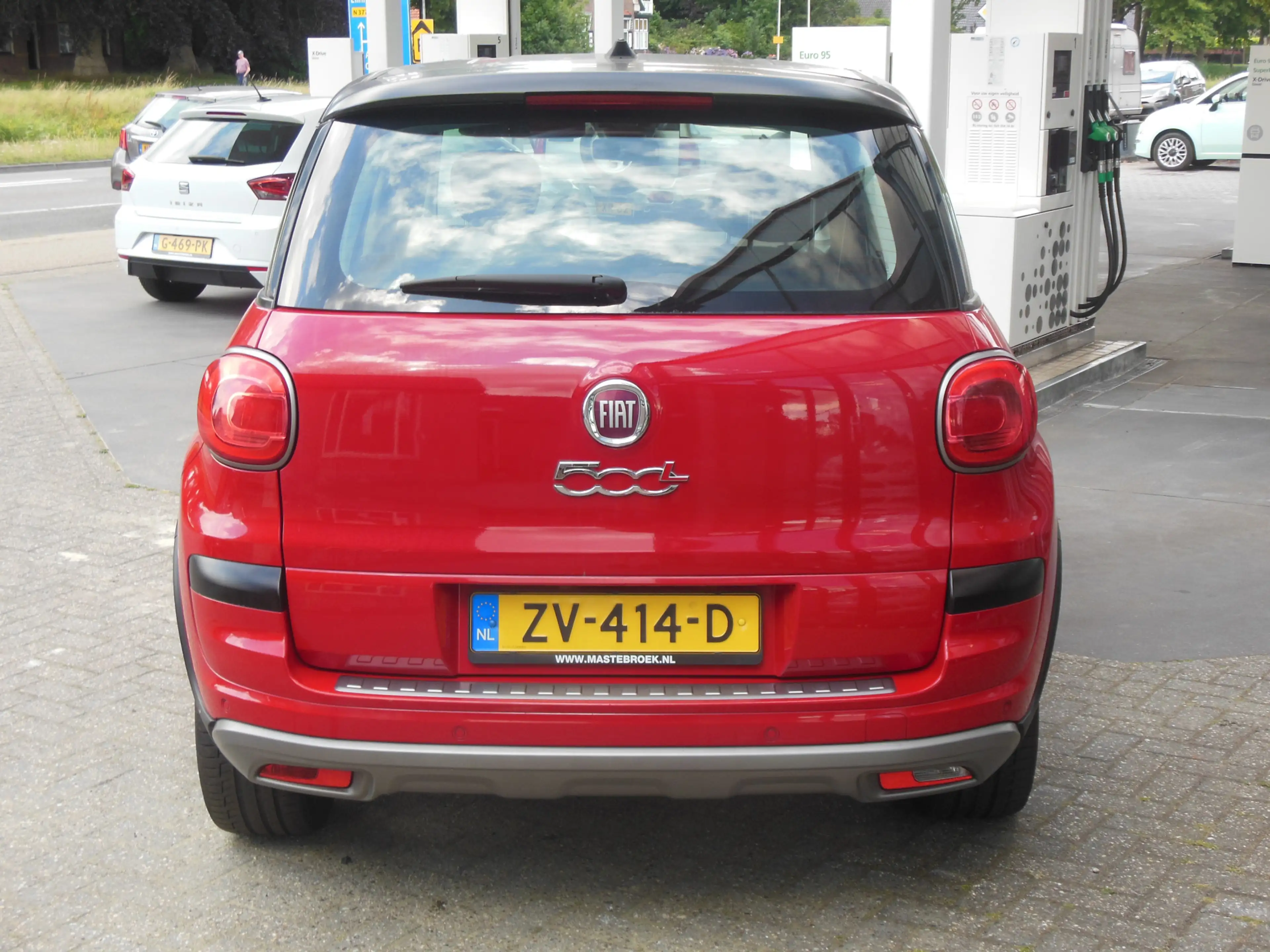 Fiat 500L 0.9 TwinAir CityCross Staat in De Krim — photo 5