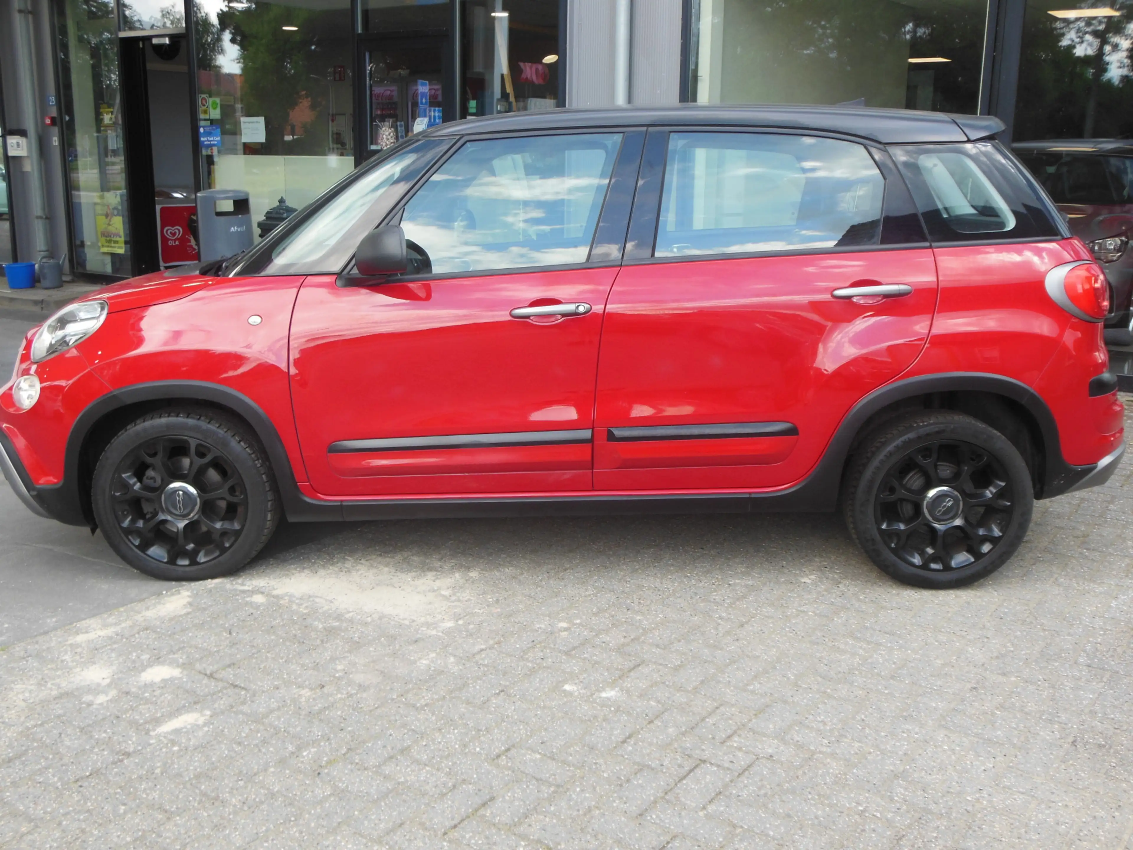 Fiat 500L 0.9 TwinAir CityCross Staat in De Krim — photo 7