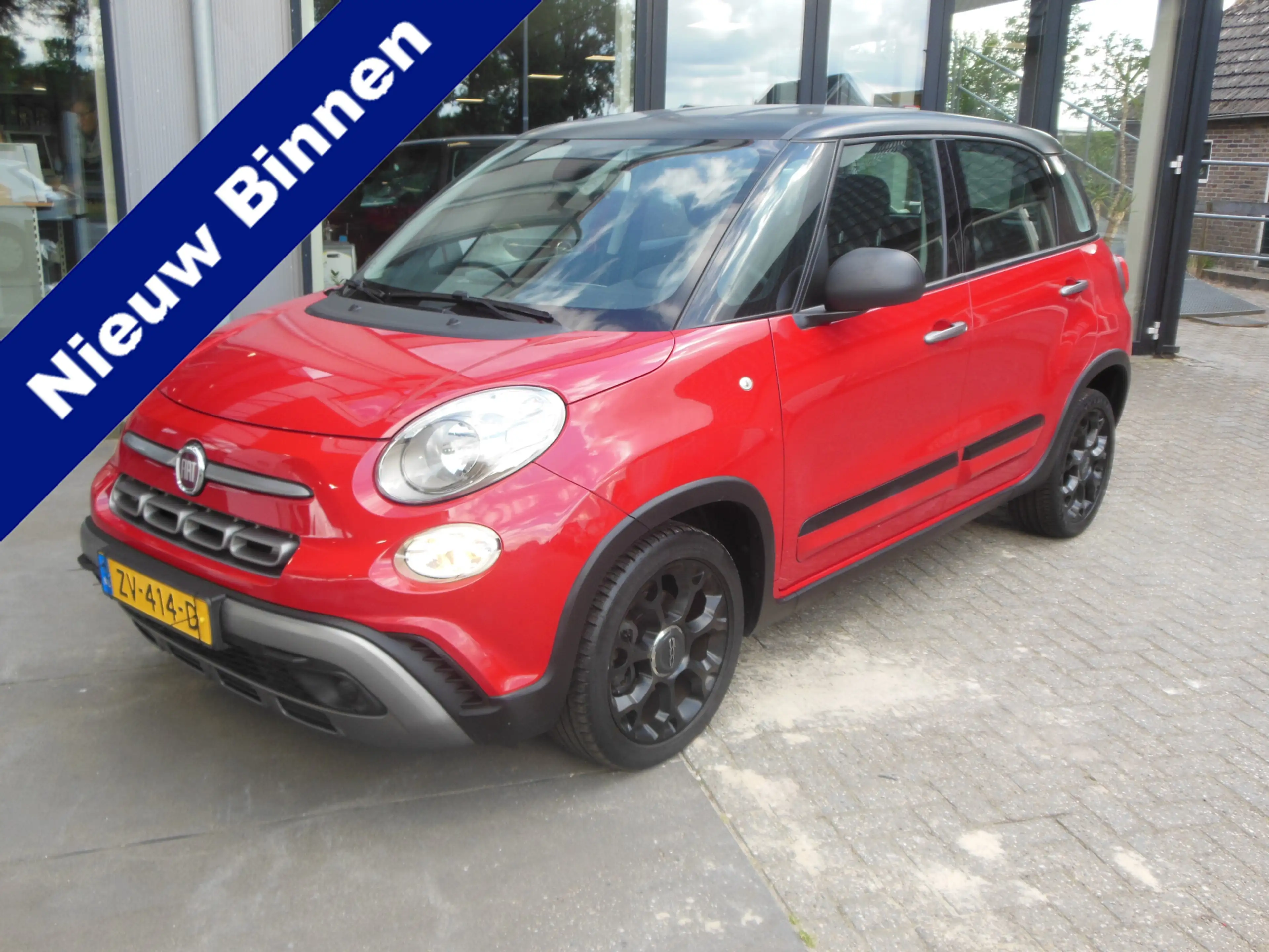 Fiat 500L 0.9 TwinAir CityCross Staat in De Krim