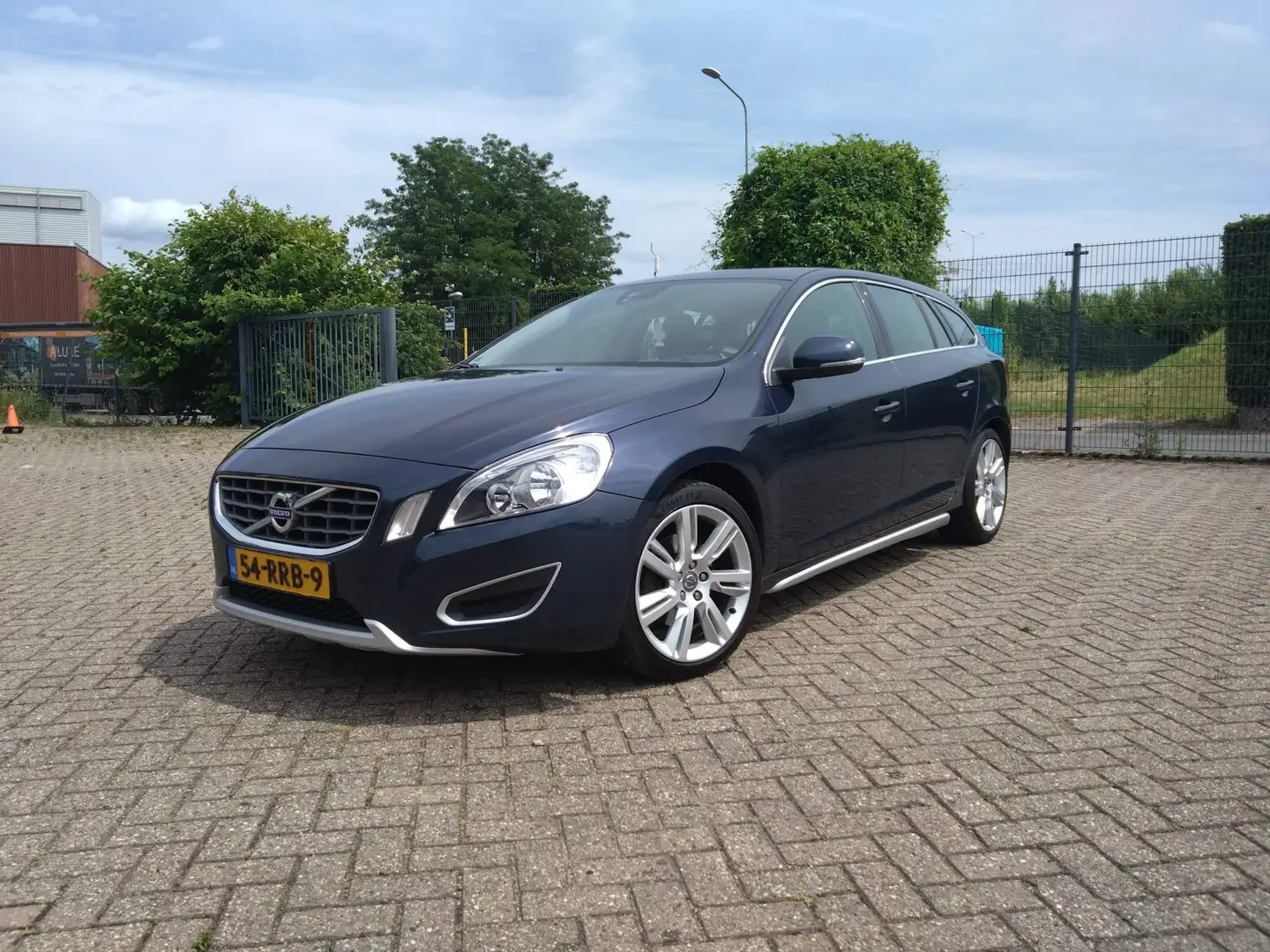 Volvo V60 GERESERVEERD! V60 1.6 T3 Momentum - Zeer compleet! Bleu - 1