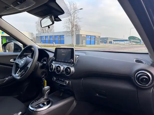 Nissan Juke view 13