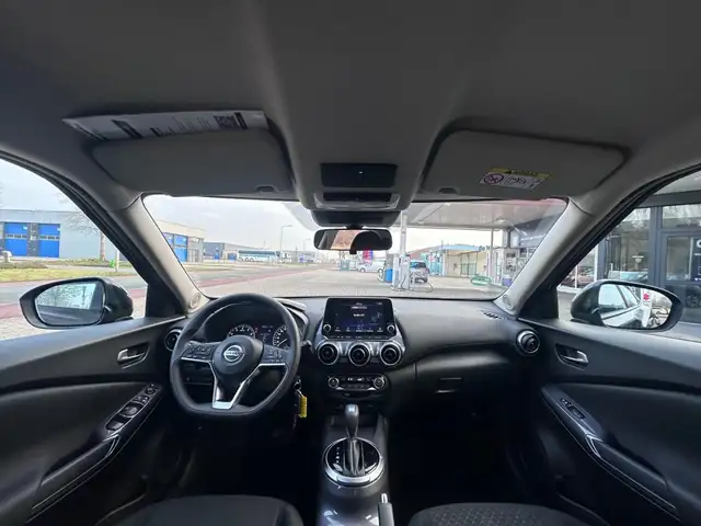 Nissan Juke view 12