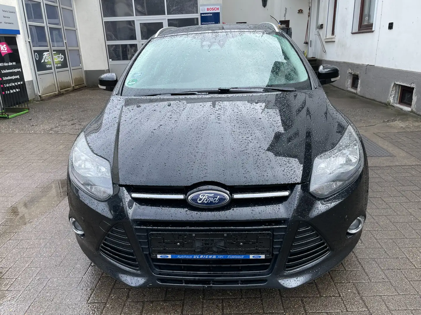 Ford Focus Titanium Schwarz - 2