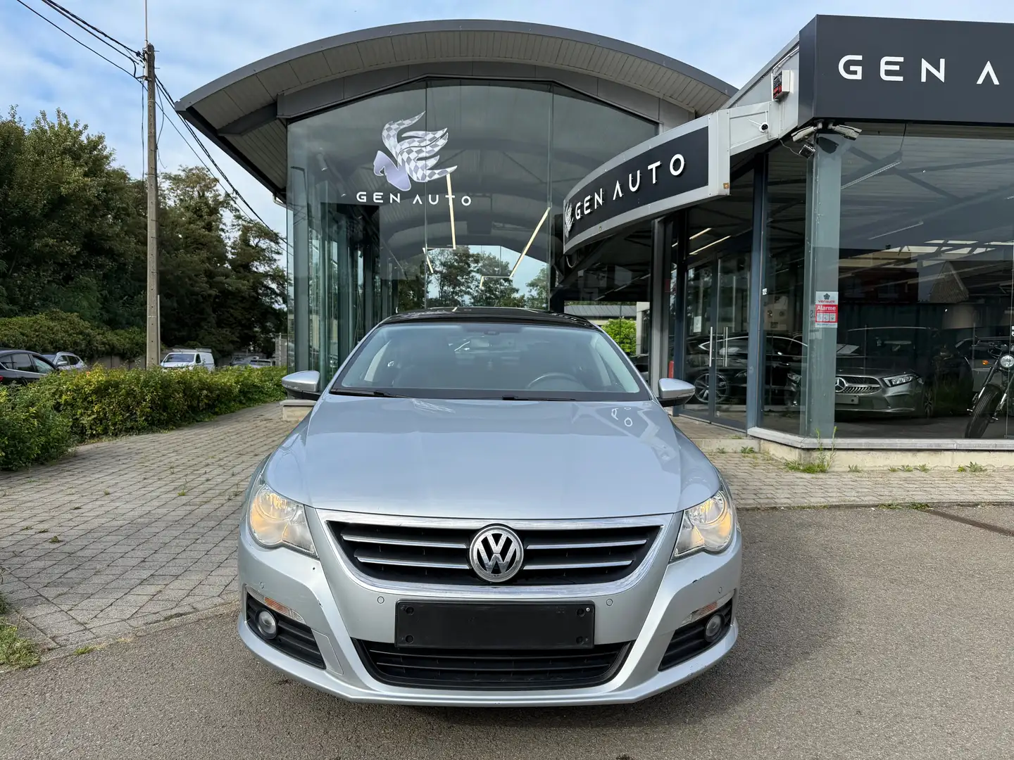 Volkswagen Passat CC 1.8 TSI CC DSG Automatique Toit Pano GPS PDC Gris - 2