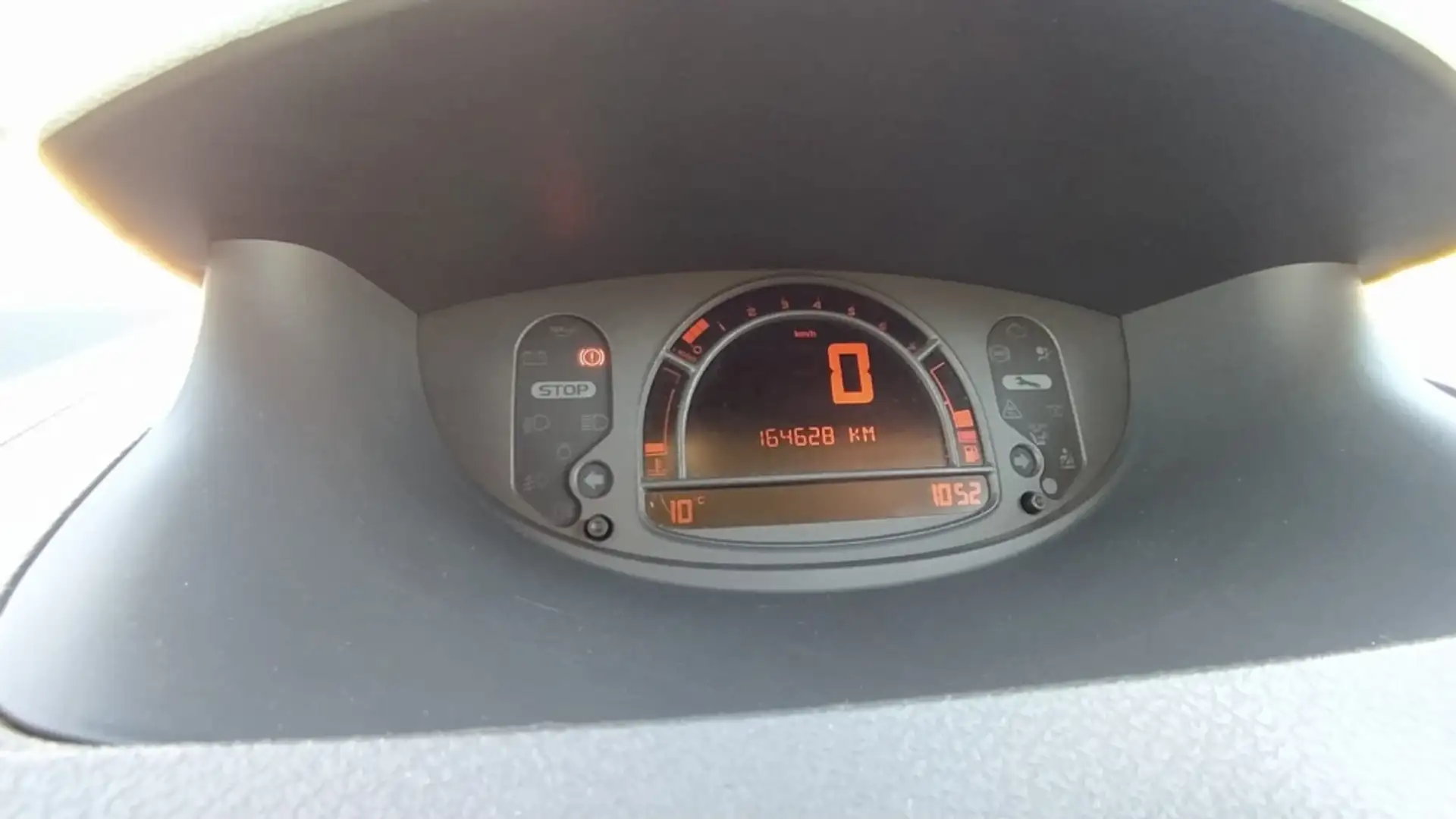 Renault Modus 1.4I 98CV 5P Burdeos - 2