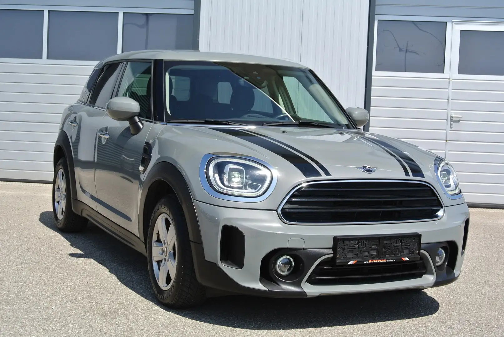 MINI One D Countryman Aut. *  LED * NAVI * PDC * SHZ * Gris - 1