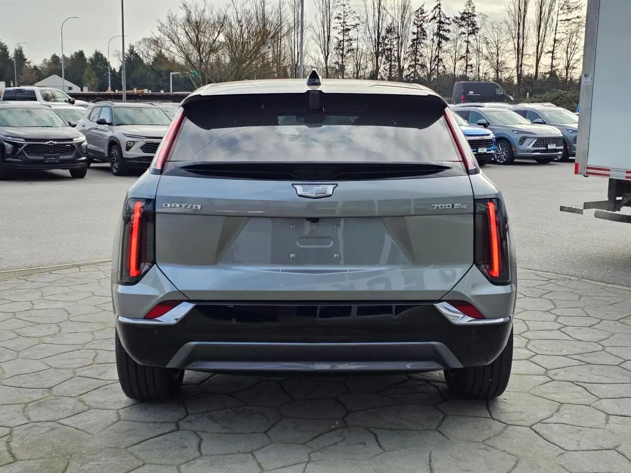 Cadillac Optiq снимка Cadillac Optiq