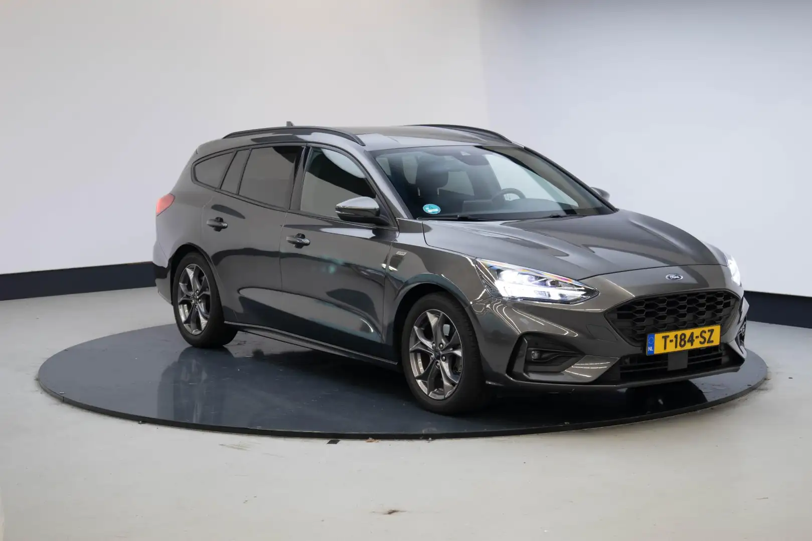 Ford Focus Wagon 1.5 EcoBoost ST Line X Business Grigio - 1