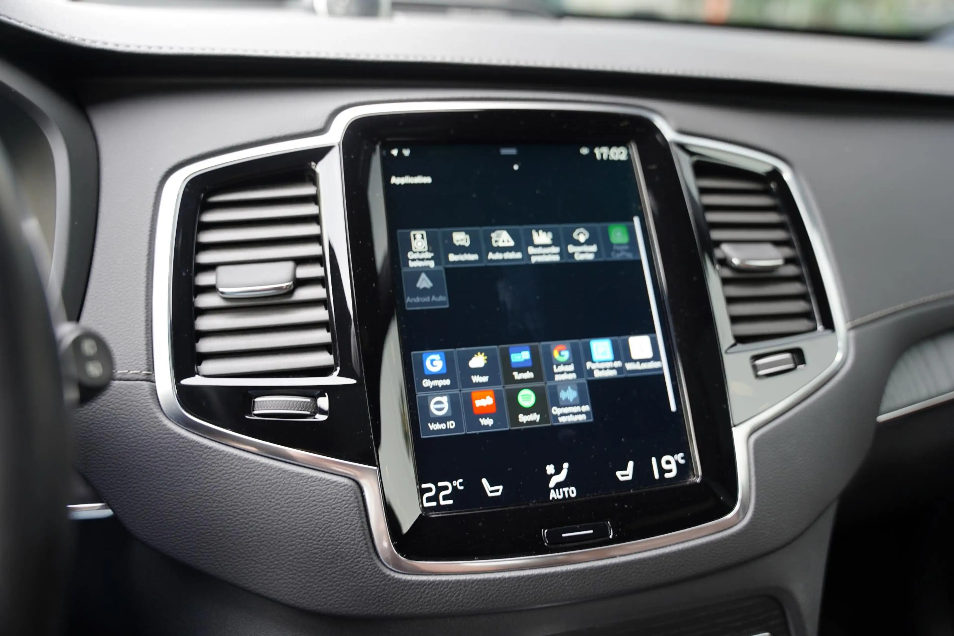Volvo XC90 2.0 T8 Twin Engine AWD Inscription / Polestar / Bo — photo 15