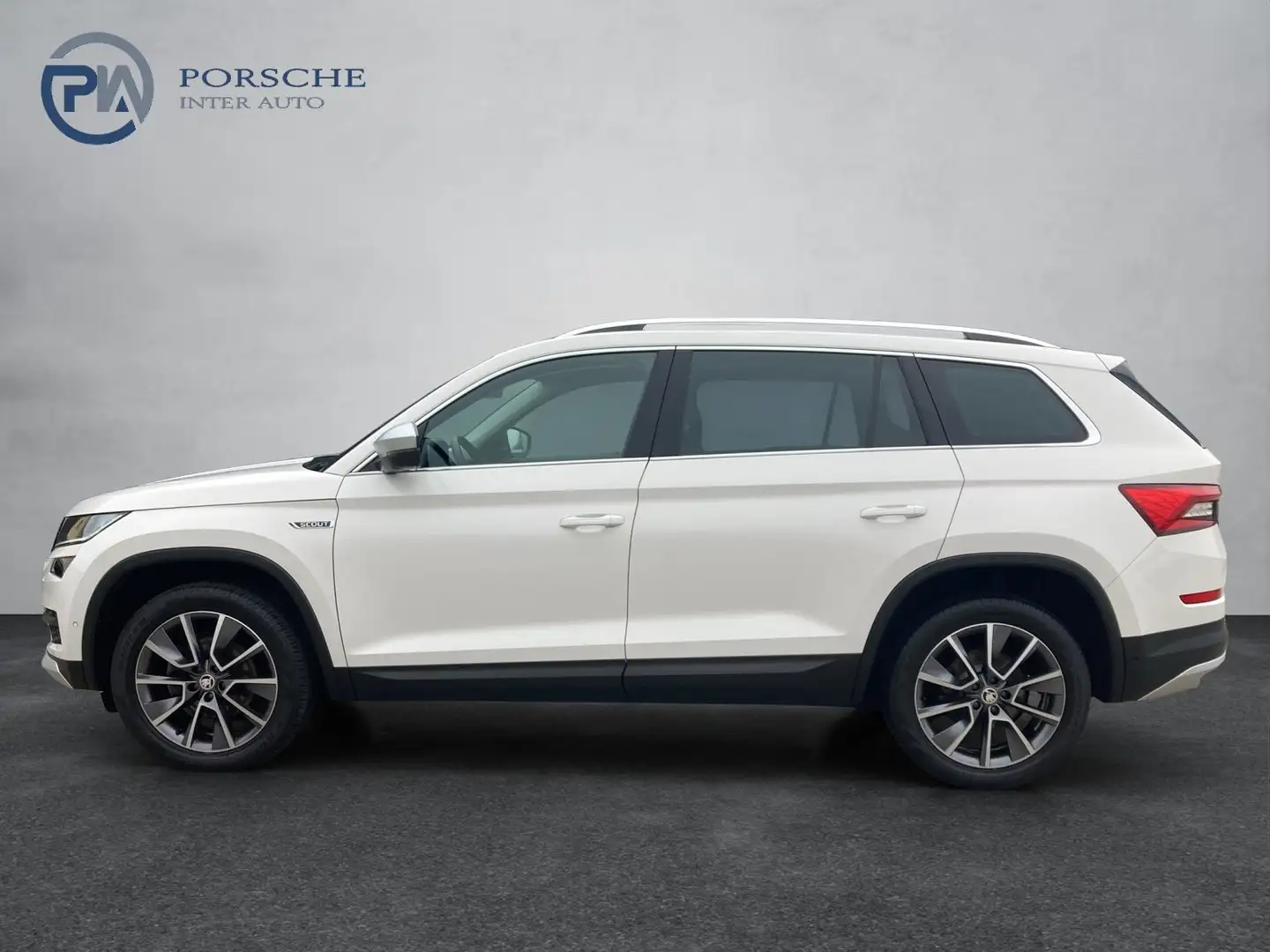 Skoda Kodiaq 4x4 SCOUT TDI DSG Blanco - 2