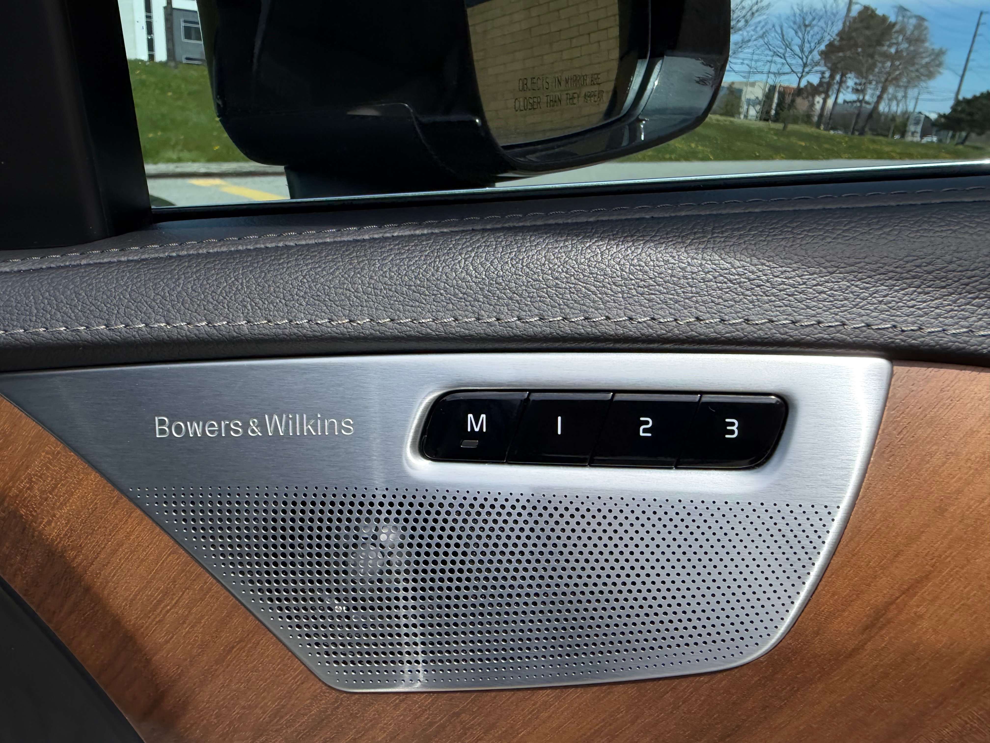 2019 Volvo XC90 T8 eAWD Plug-In Hybrid Inscription Clean Carfax thumb 24