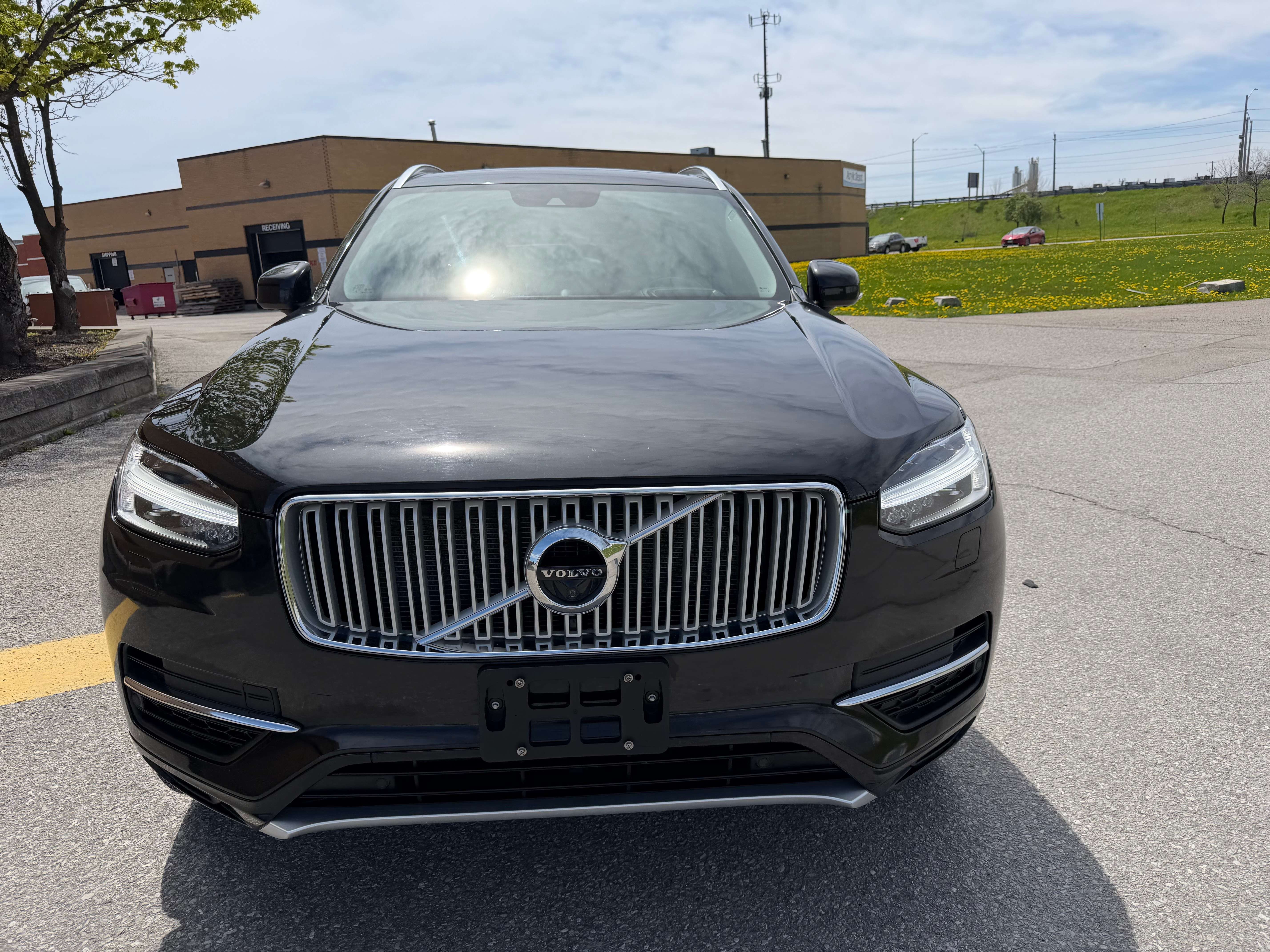 2019 Volvo XC90 T8 eAWD Plug-In Hybrid Inscription Clean Carfax alt 4