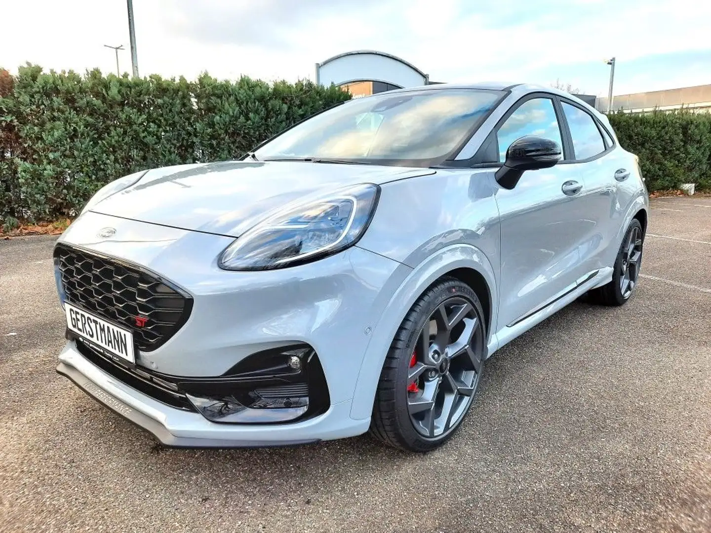 Ford Puma 1.5 EcoBoost ST X 200PS Performancepaket Grigio - 1