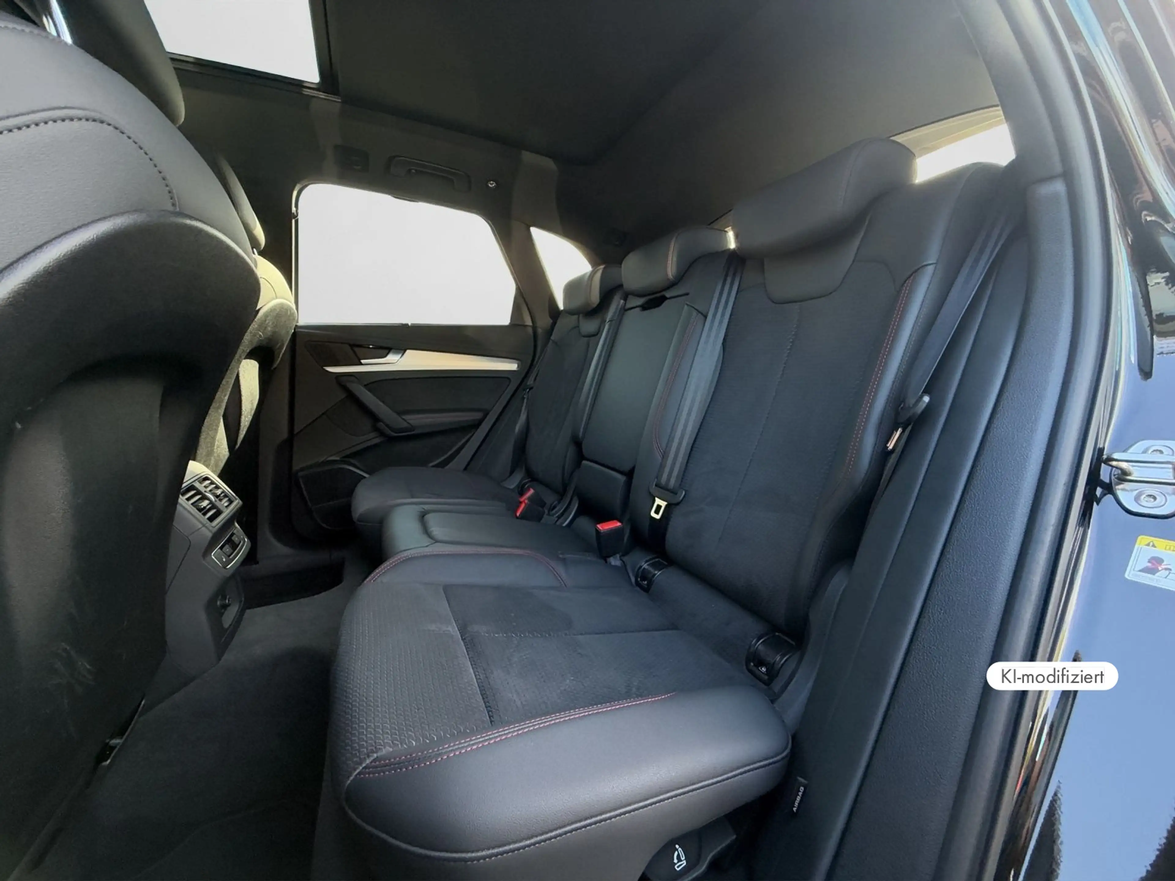 Audi SQ5 TDI tiptronic PANO MATRIX AHK HUD NAVI SHZ — photo 14