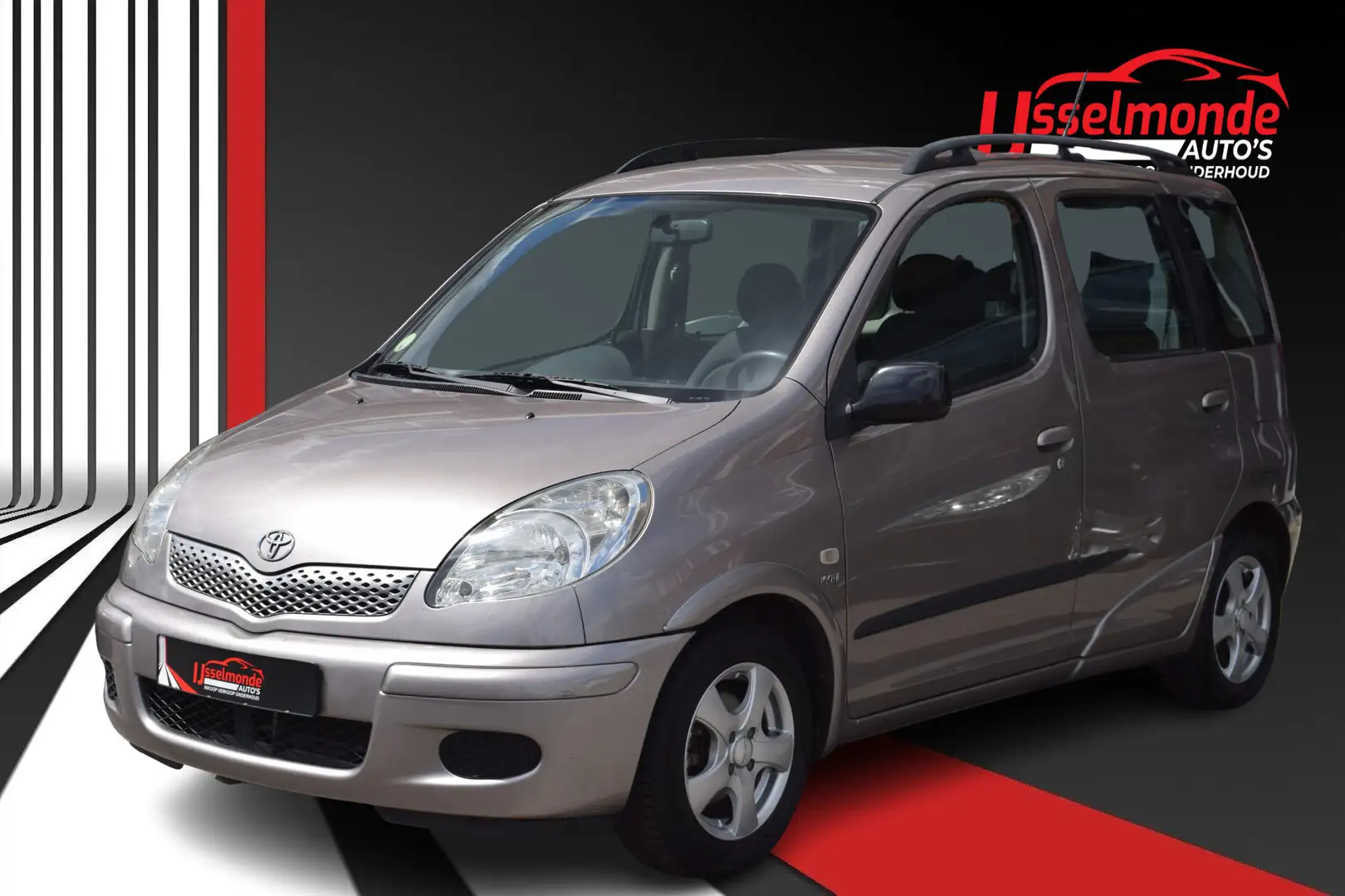 Toyota Yaris Verso 1.5 VVT-i Sol NAP Airco Trekhaak Grijs - 1