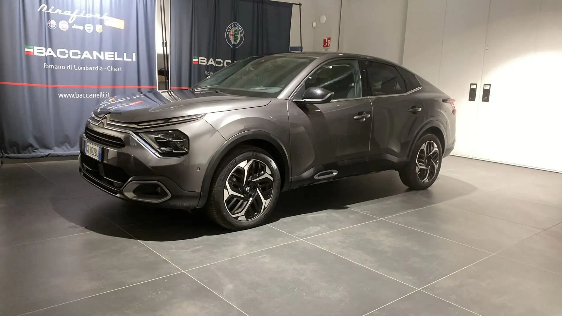 Citroen C4 X C4 X PureTech 130 S&S EAT8 Max Gris - 1