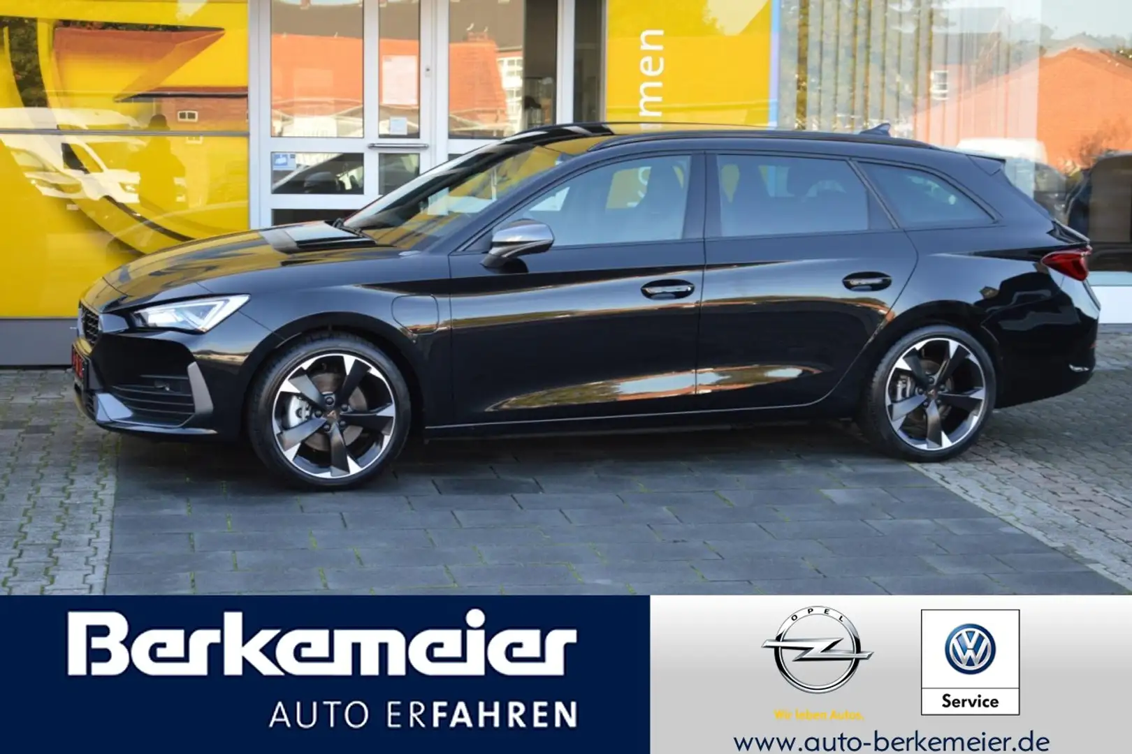 CUPRA Leon Sportstourer 1.4 e-Hybrid/DSG/Navi/ACC Negro - 1