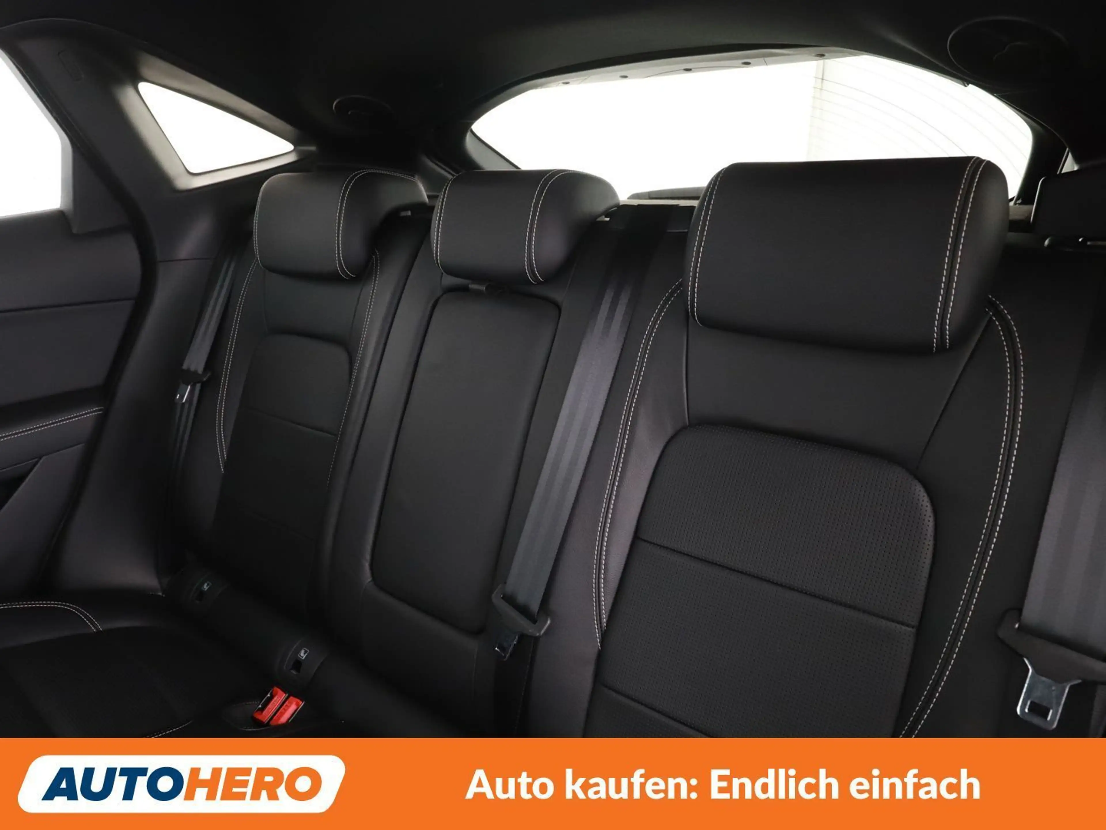 Jaguar E-Pace P250 R-Dynamic SE AWD — photo 14