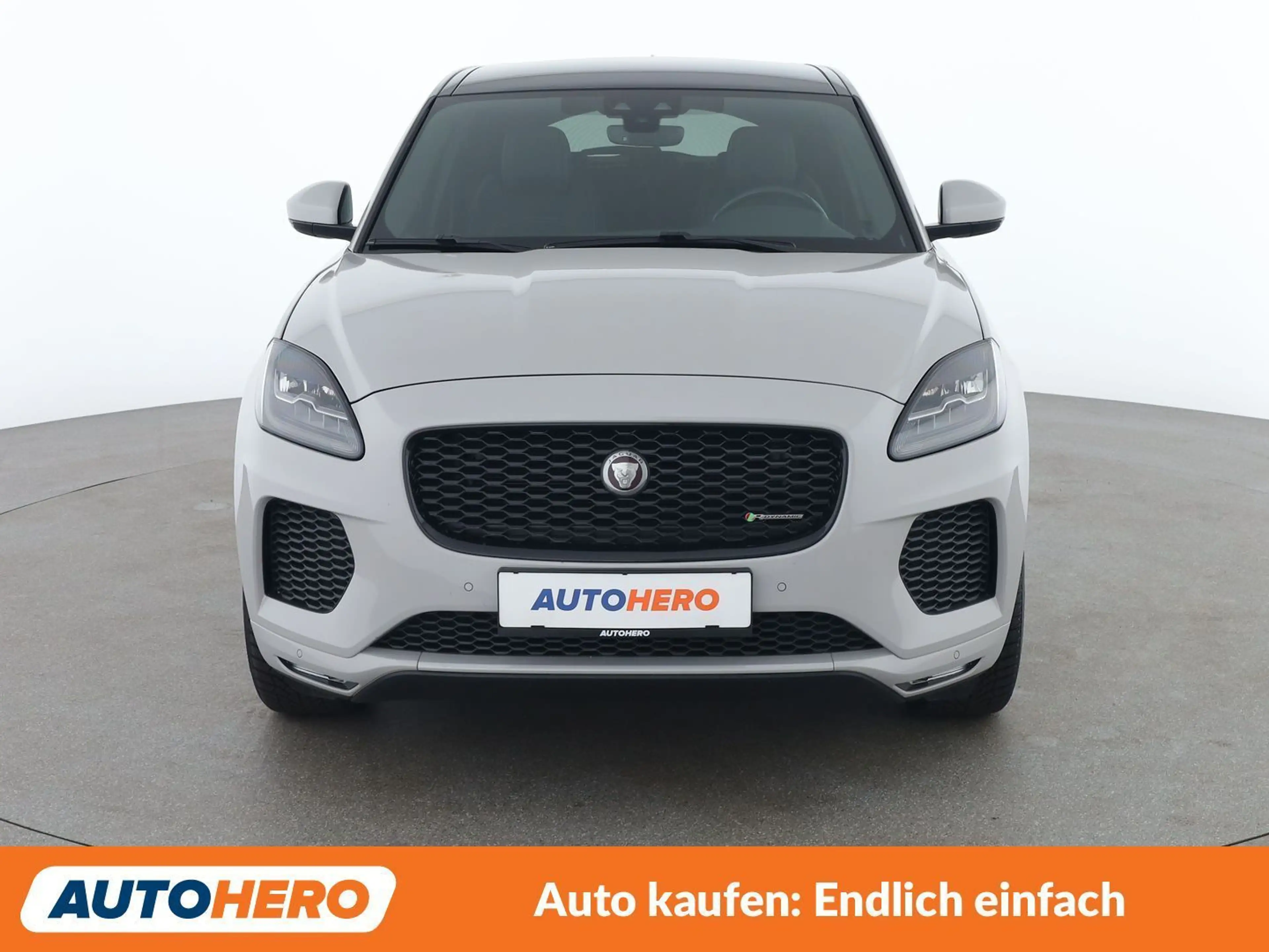 Jaguar E-Pace P250 R-Dynamic SE AWD — photo 9