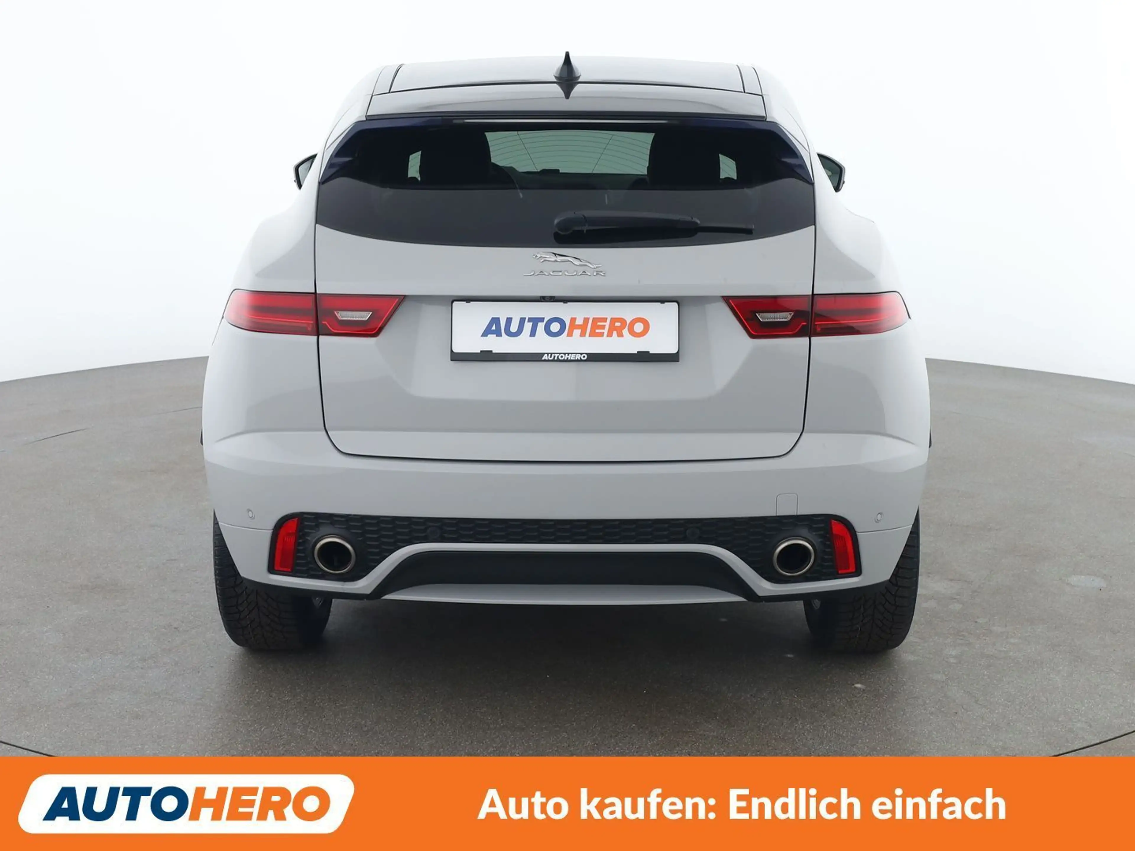 Jaguar E-Pace P250 R-Dynamic SE AWD — photo 5