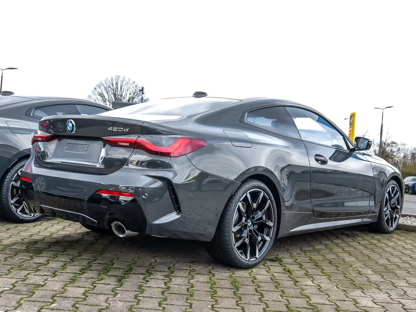 BMW 420 d M Sport Glasdach Memory 360° HUD Grigio - 2