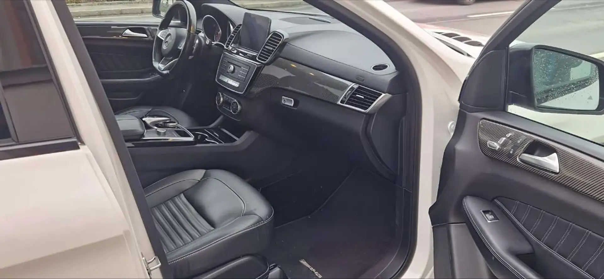 Mercedes-Benz GLE 350 GLE 350 d Coupé 4MATIC Aut. Weiß - 2