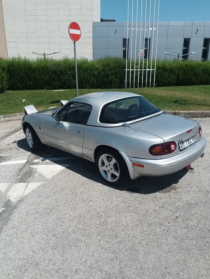 Mazda MX-5 1.6i 16v c/CL, foto 4