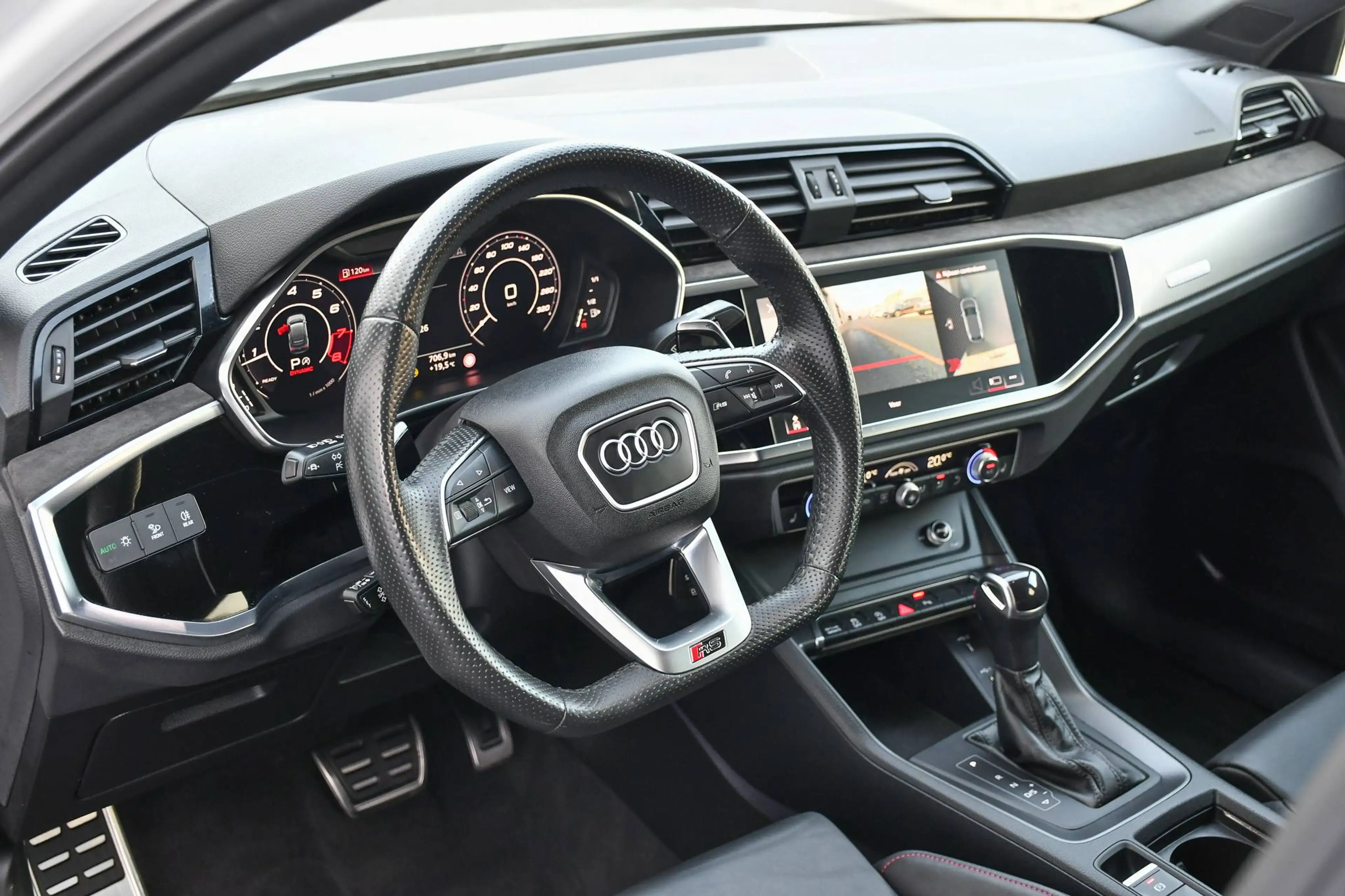 Audi RS Q3 Q3 2.5 TFSI Quattro RS Q3 *ADAP LED*ACC*360 CAM*RS SEATS*RODE STIKKING*21"* — photo 13