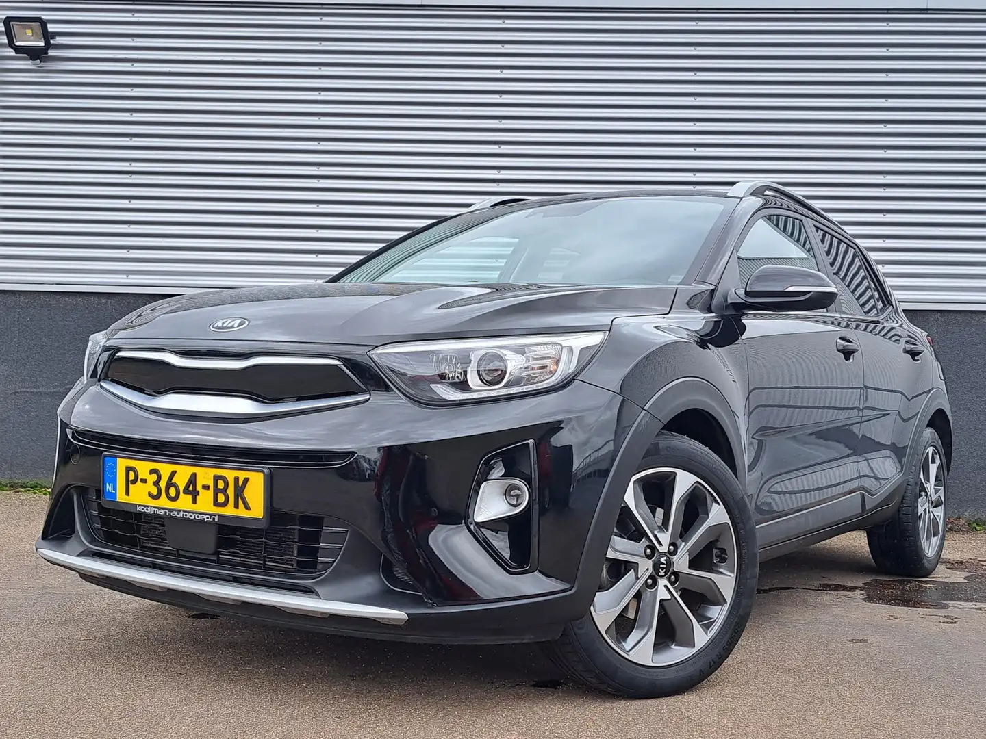 Kia Stonic 1.0 T-GDi ExecutiveLine | Lederen bekleding | Stoe Zwart - 2