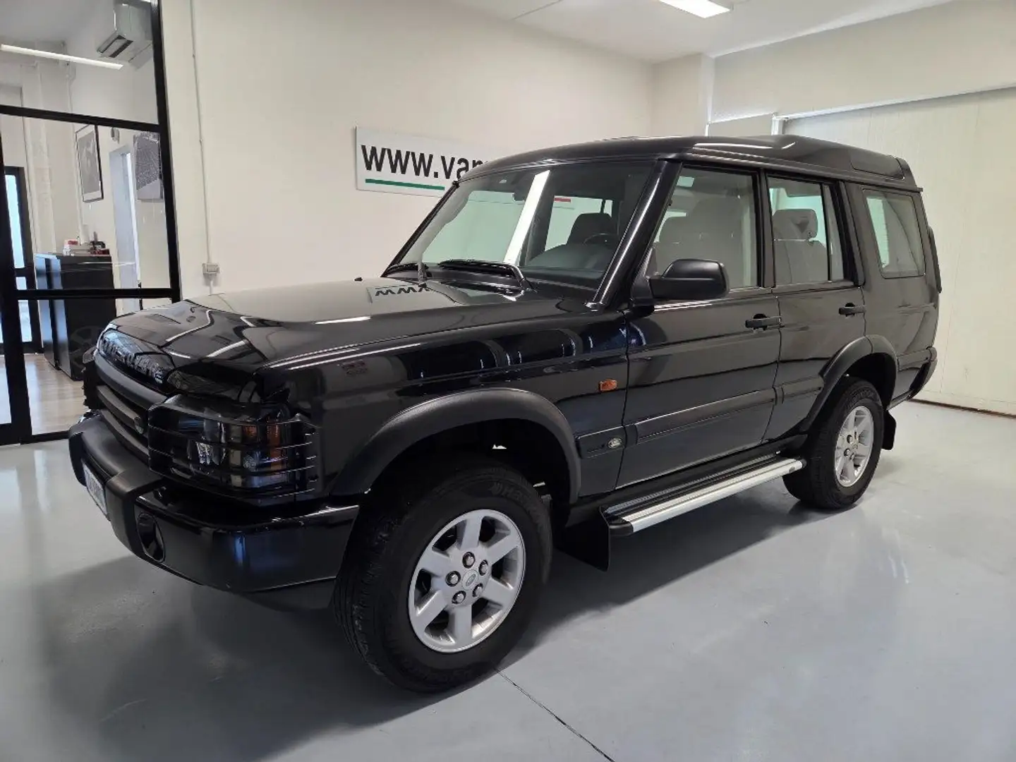 Land Rover Discovery 2.5 Td5 HSE ISCRITTA ASI Nero - 1